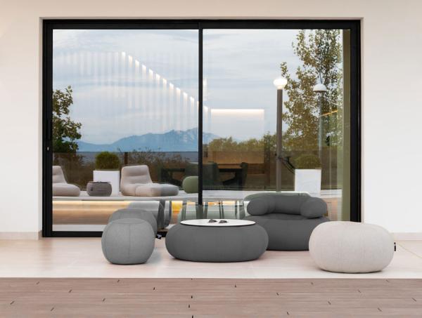 Outdoor Beistelltisch DON OUT Table by OGO